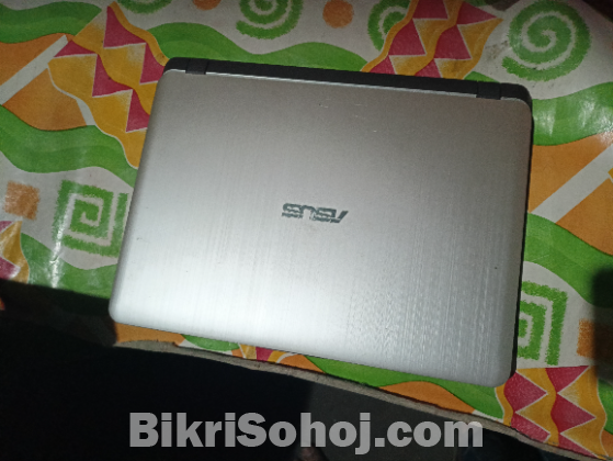 Asus Laptop